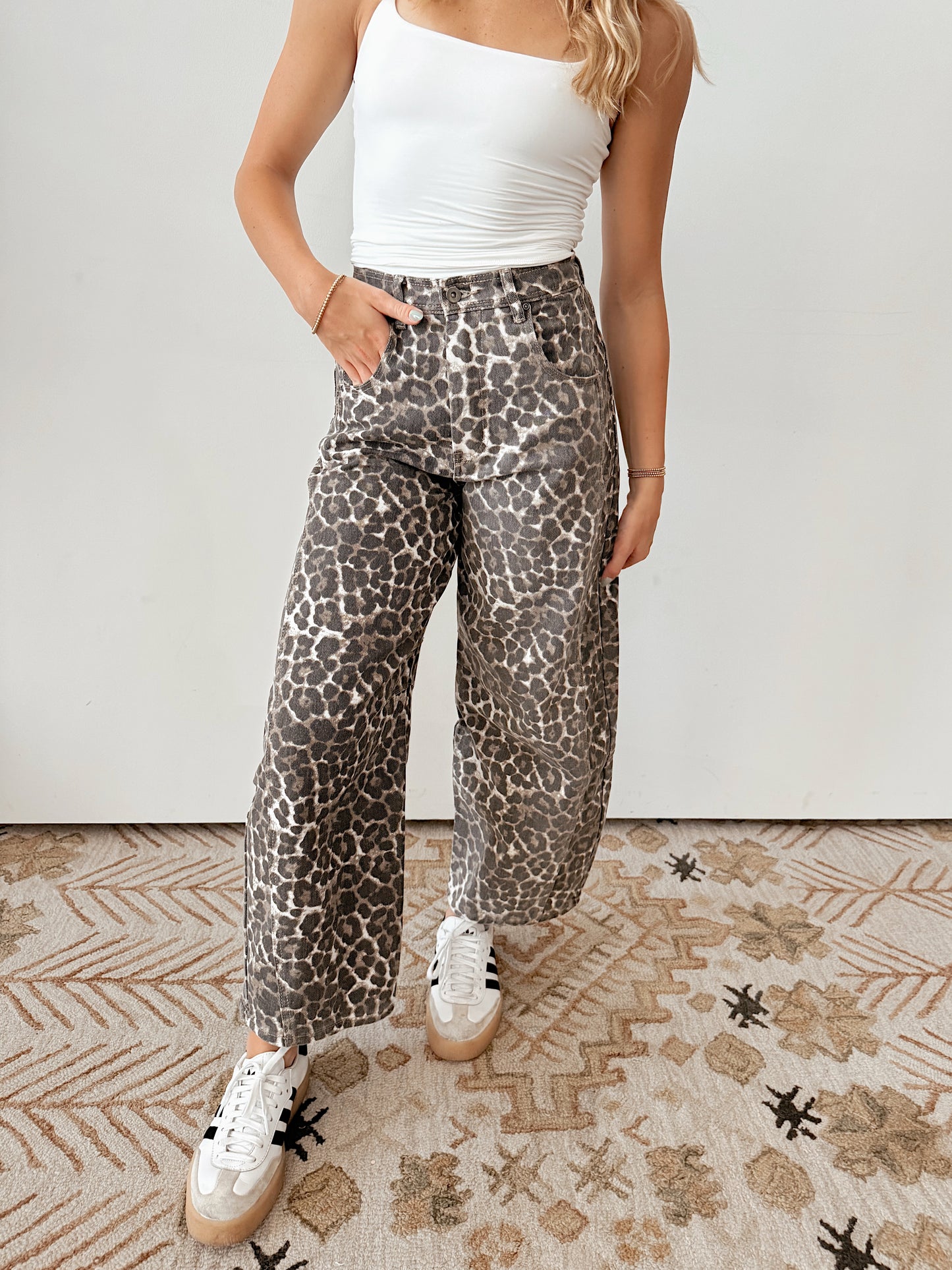 Faded Leopard Barrel Jeans
