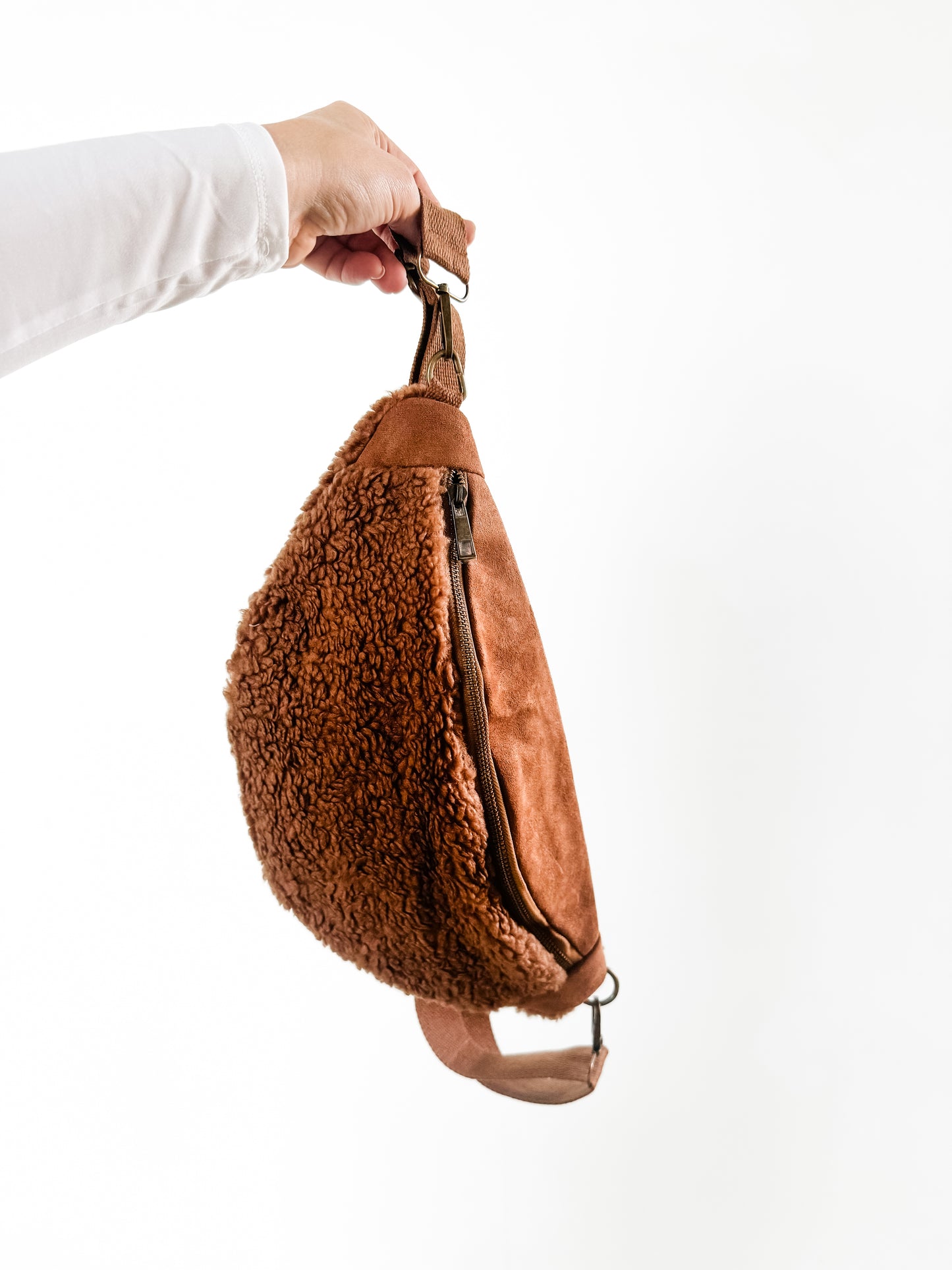 Camel Sherpa Sling Bag