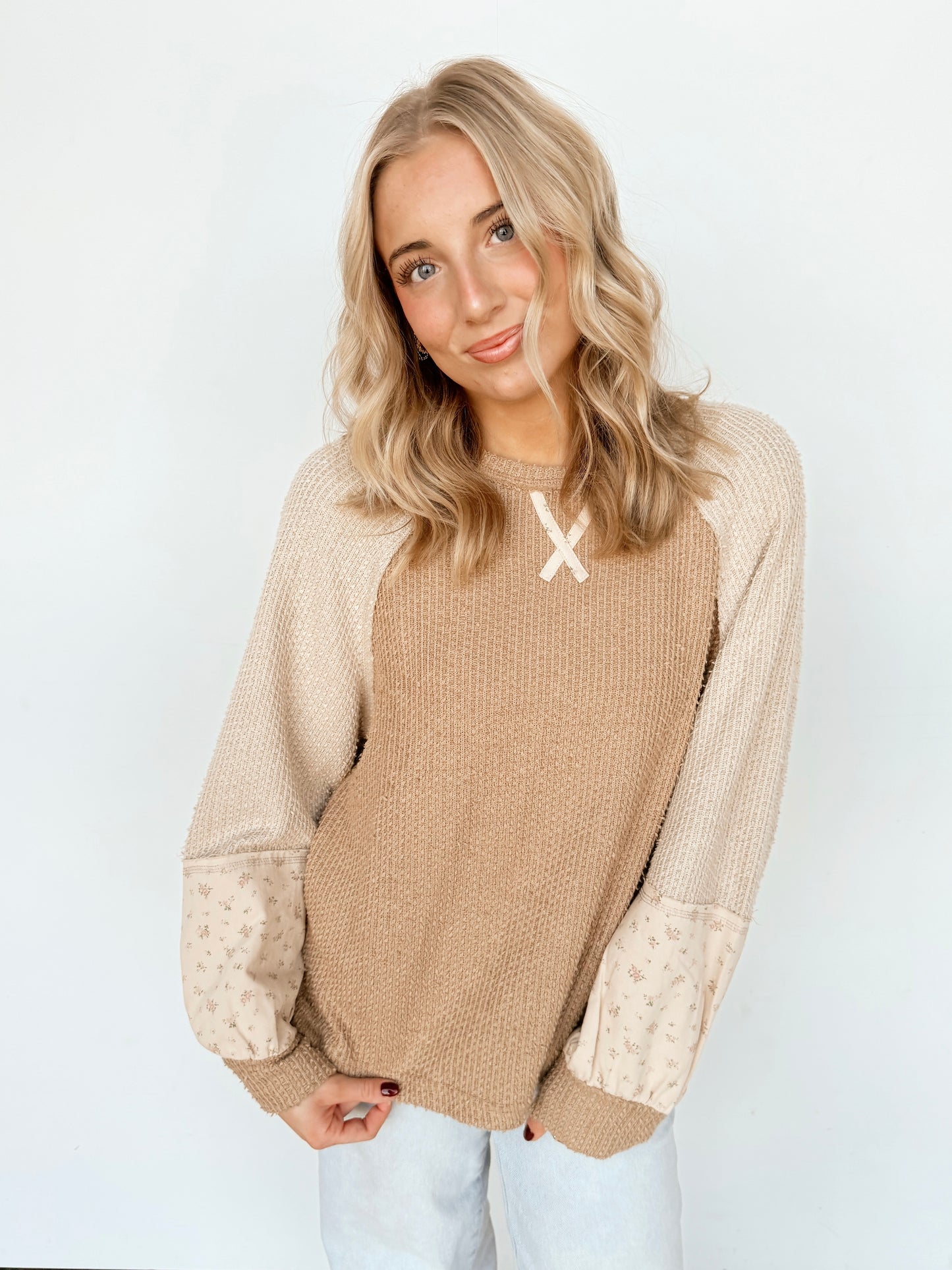 Oatmeal & Beige Colorblock Top