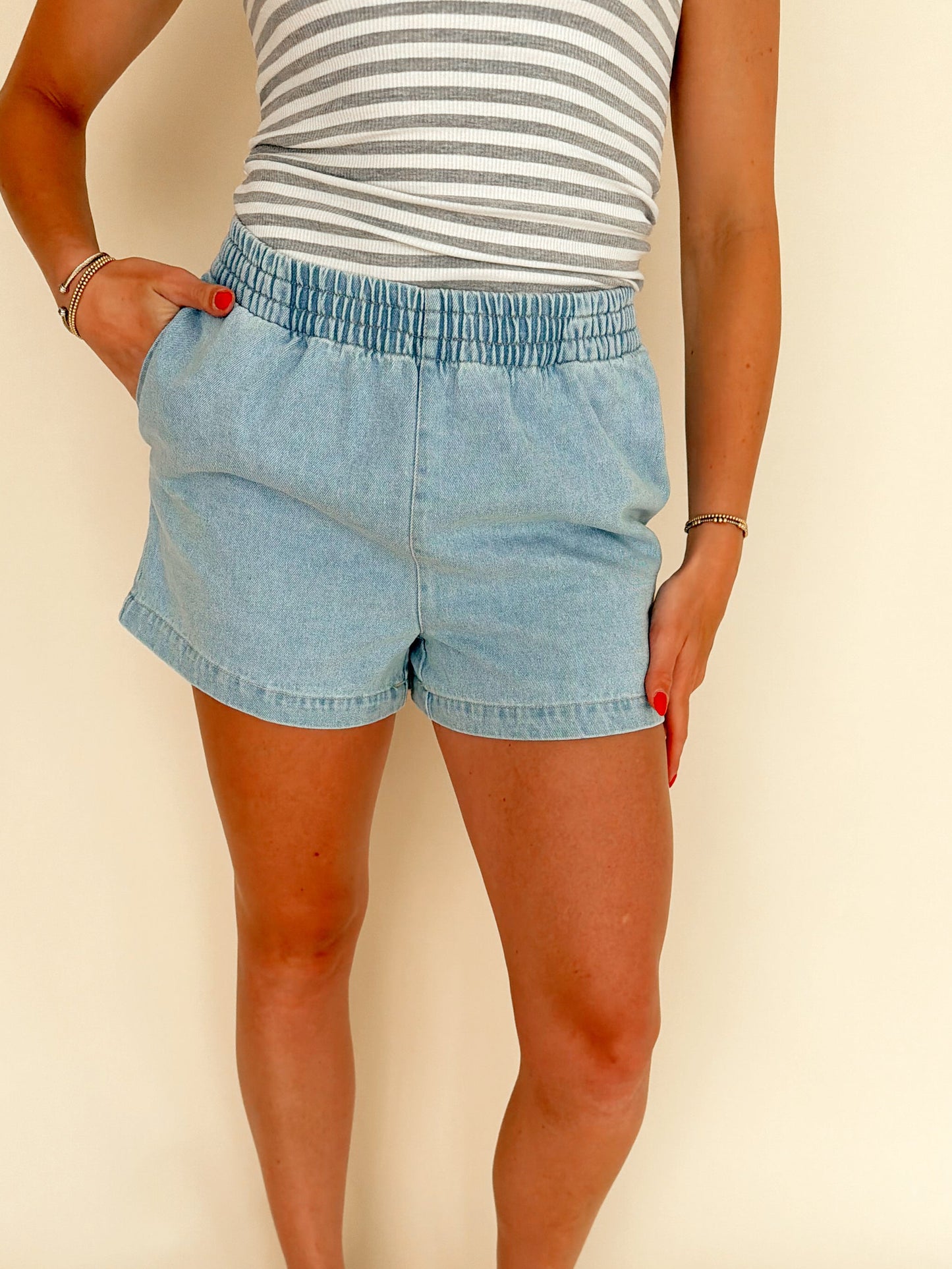 Elastic Waist Mineral Wash Denim Shorts