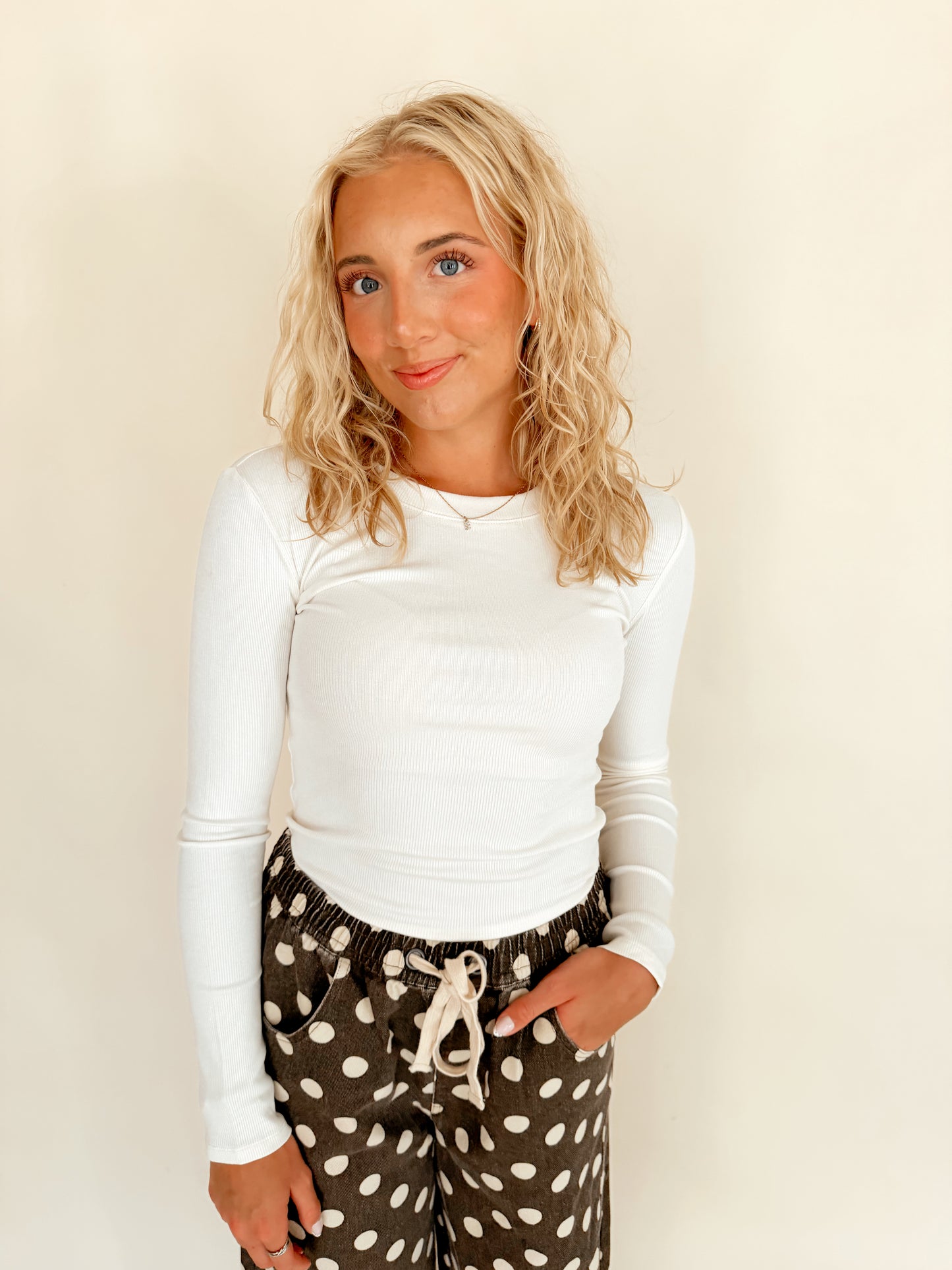 Cream Long-Sleeved Ribbed Basic Top