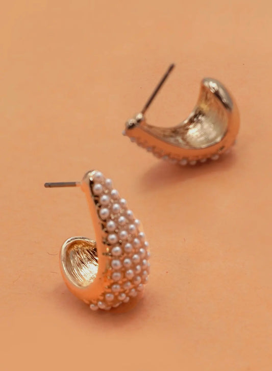 Pearl Studded Oval Huggies