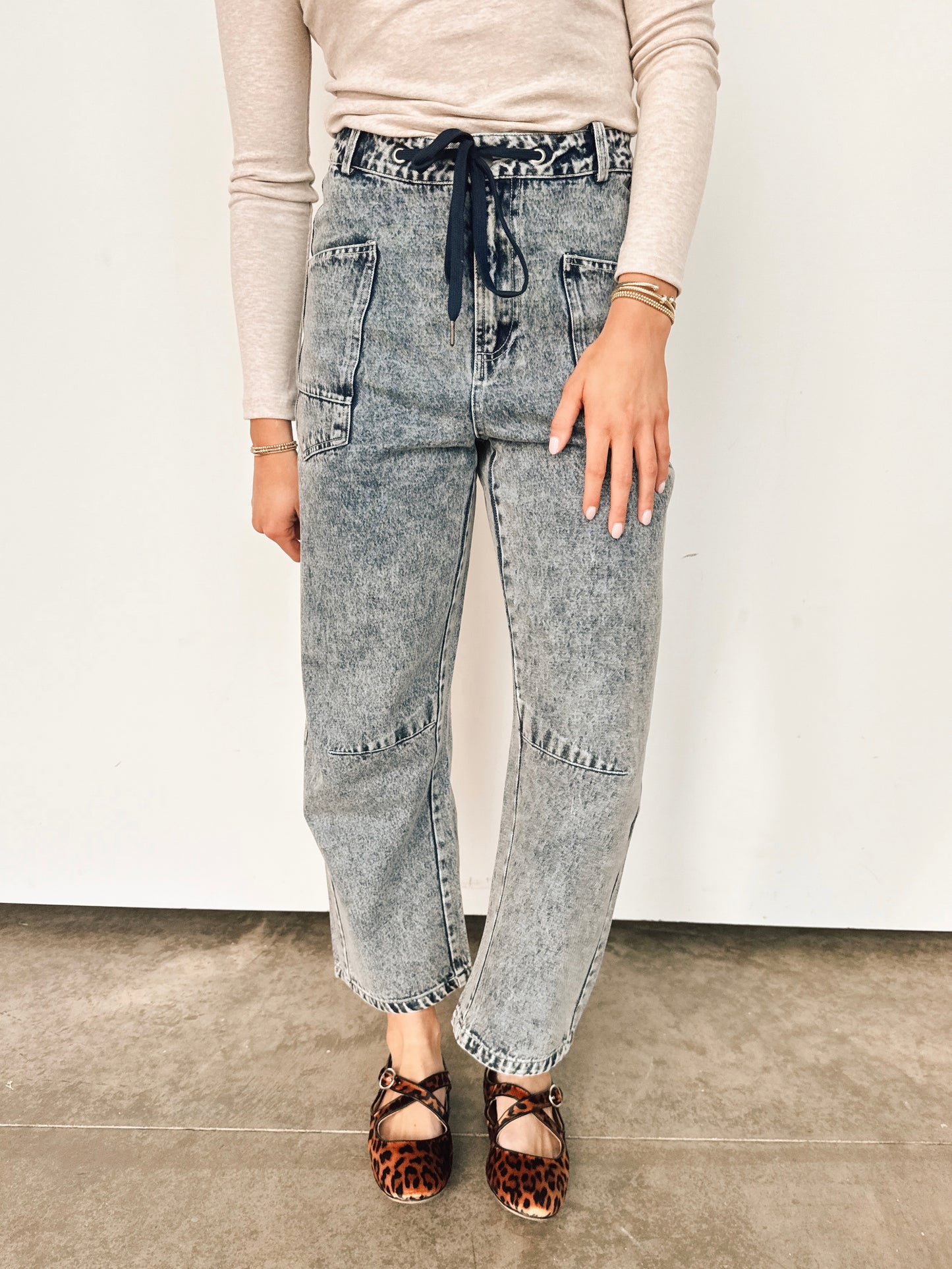 Vintage Washed Barrel Jeans