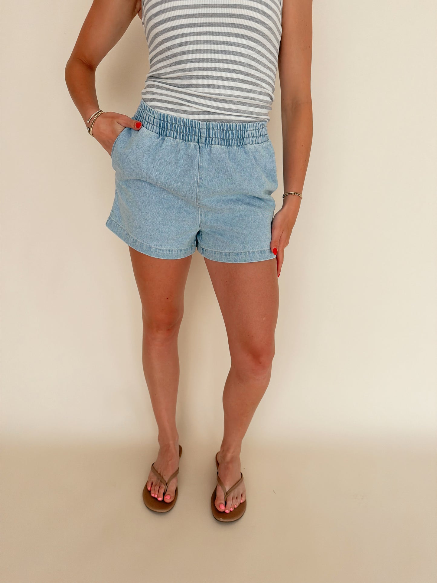 Elastic Waist Mineral Wash Denim Shorts