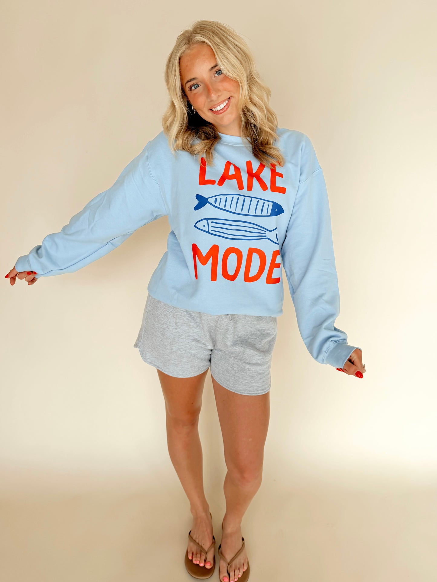 ‘Lake Mode’ Graphic Crewneck