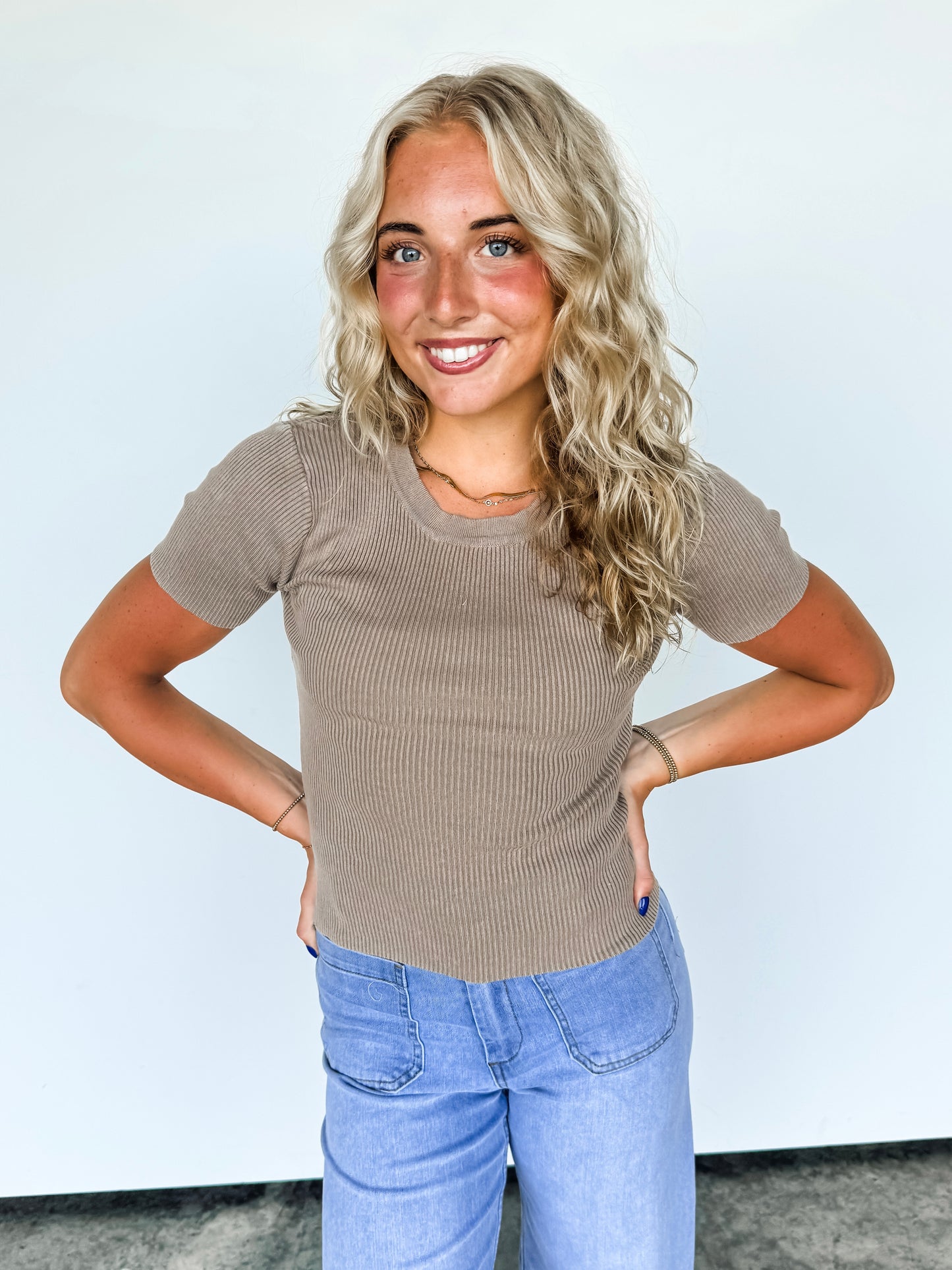 Mocha Washed Ribbed Knit Tee