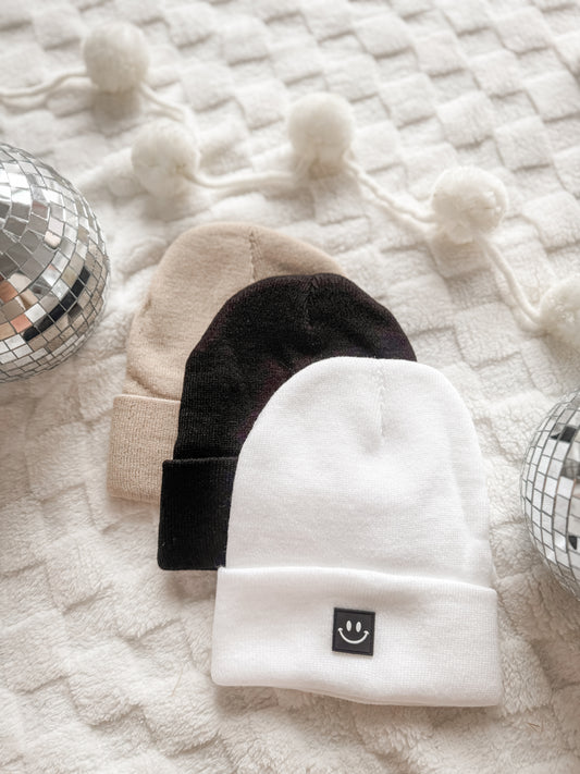 ‘Merry Everything’ Smile Face Beanies [3 colors]